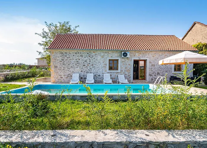 Holiday home Four-bedroom In *