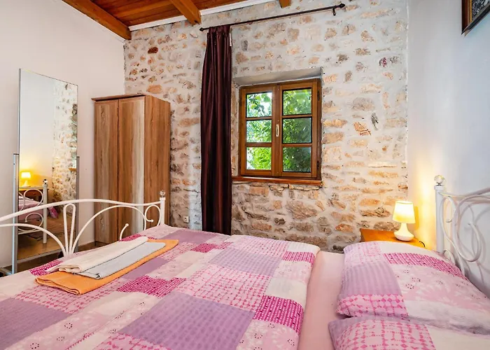 Four-bedroom In Holiday home *